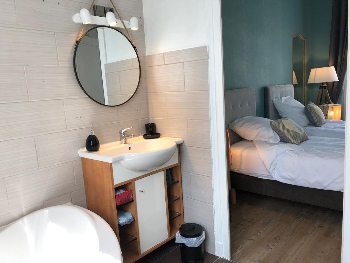 Cote Chateau - Grand Appartement Au Coeur De Blois Luaran gambar